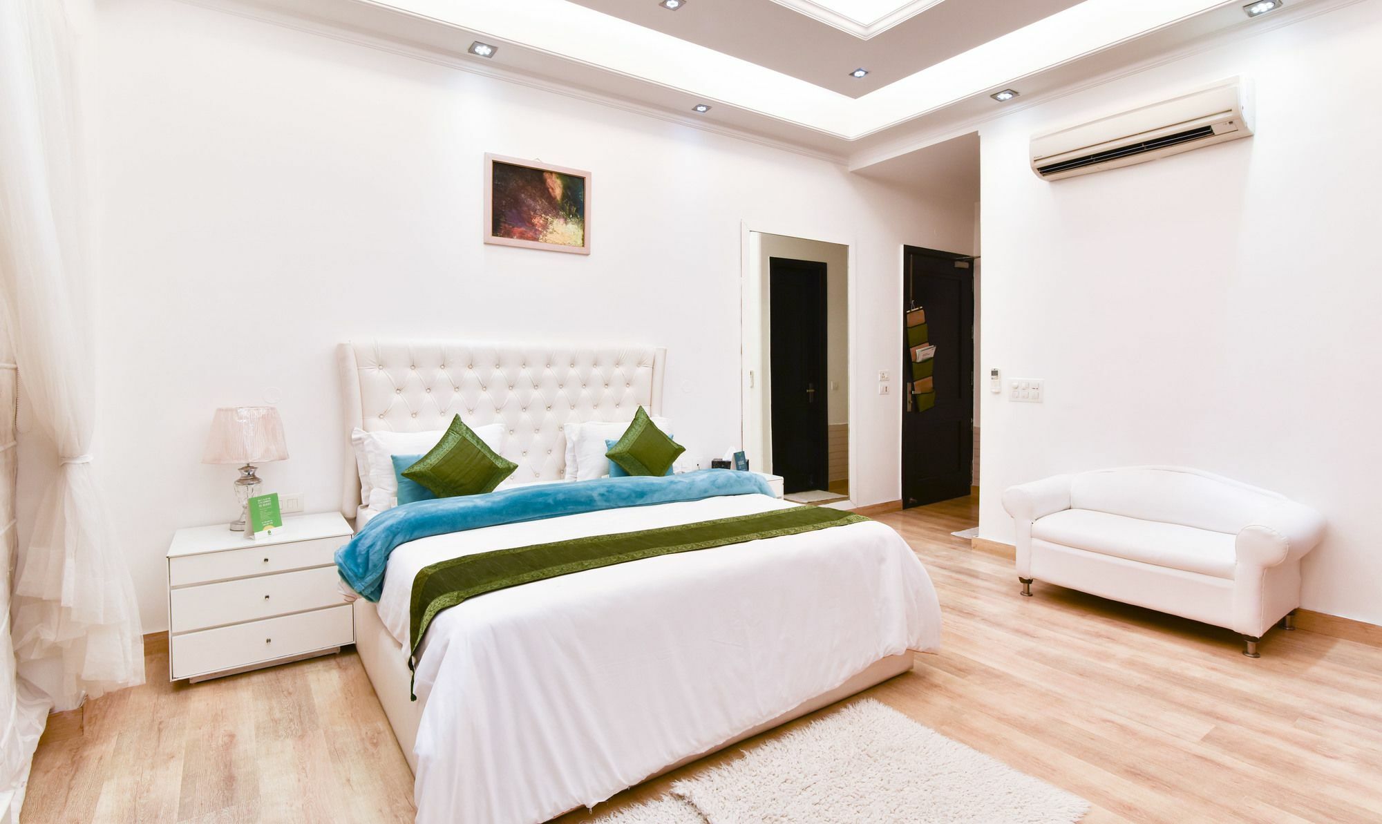 Treebo Trend The G8 Sector 39 Noida Exterior foto